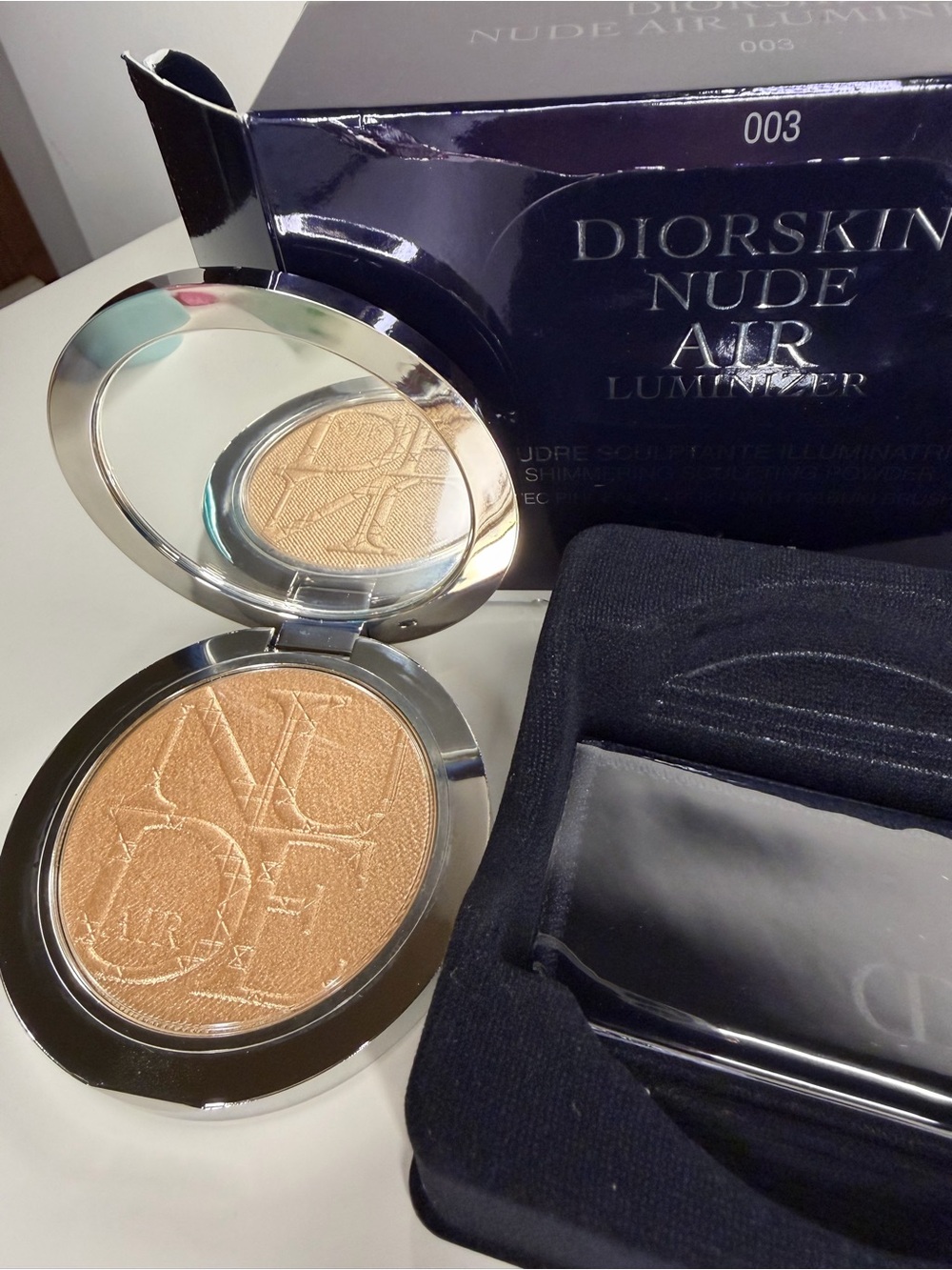 Dior Diorskin Nude Air Luminizer 003 - Picture 4 of 5